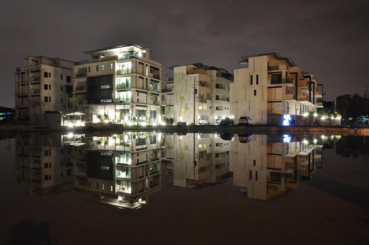 Tsang Kuo Resort Wujie Bagian luar foto