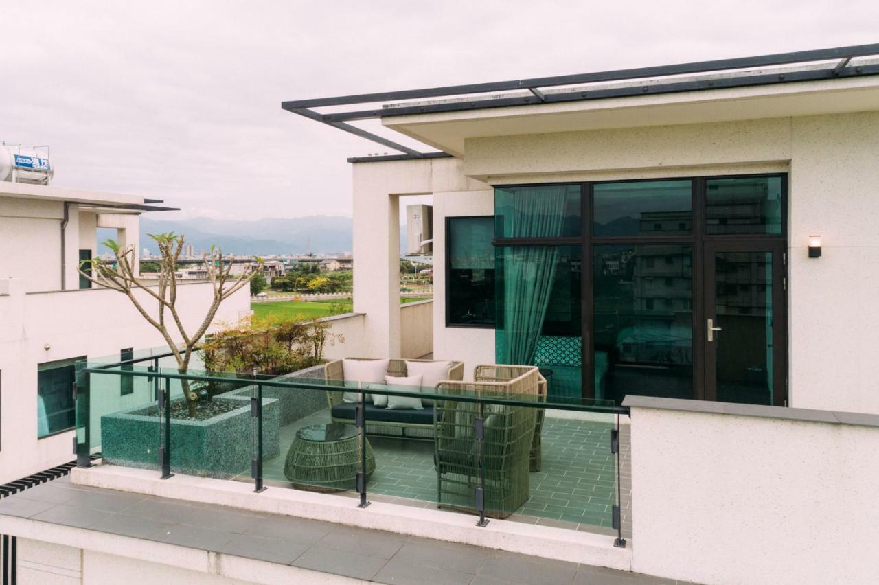 Tsang Kuo Resort Wujie Bagian luar foto