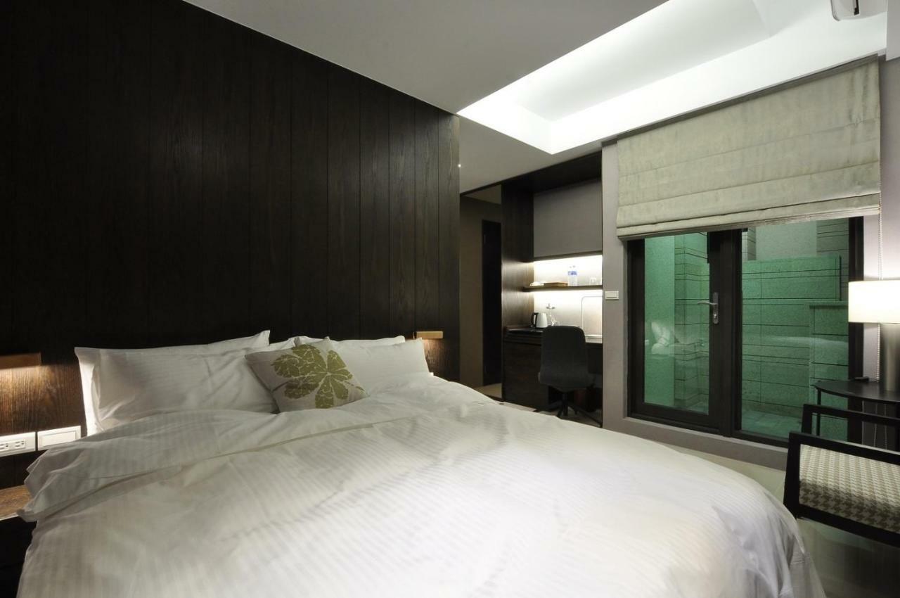 Tsang Kuo Resort Wujie Bagian luar foto